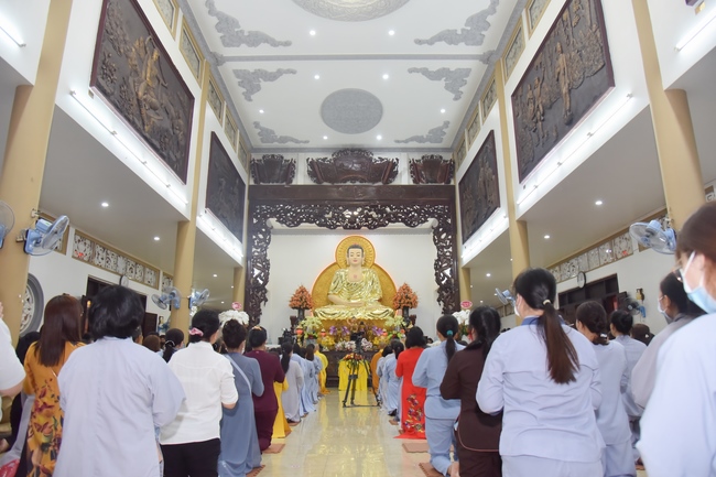 Đêm giao thừa chào đón năm Quý Mão