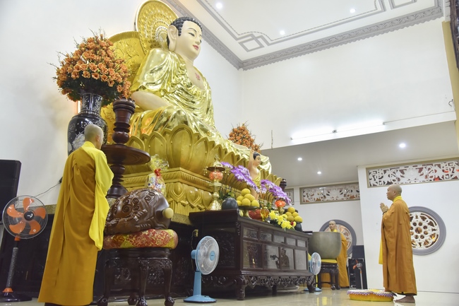 Đêm giao thừa chào đón năm Quý Mão