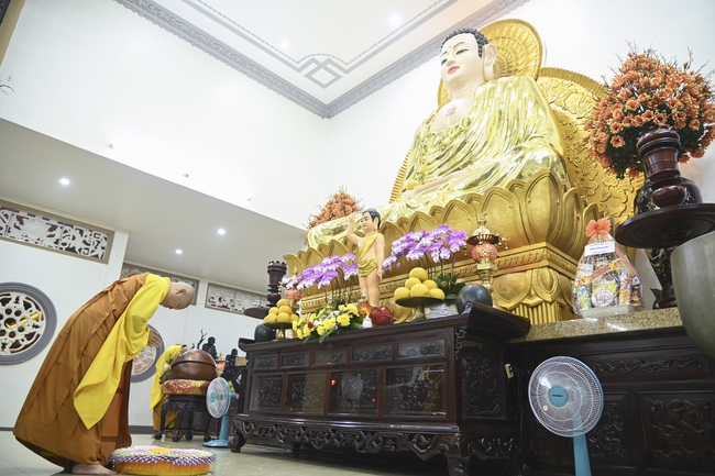 Đêm giao thừa chào đón năm Quý Mão