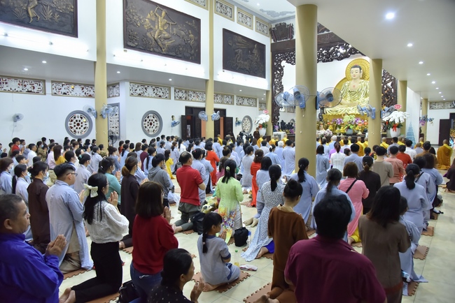 Đêm giao thừa chào đón năm Quý Mão