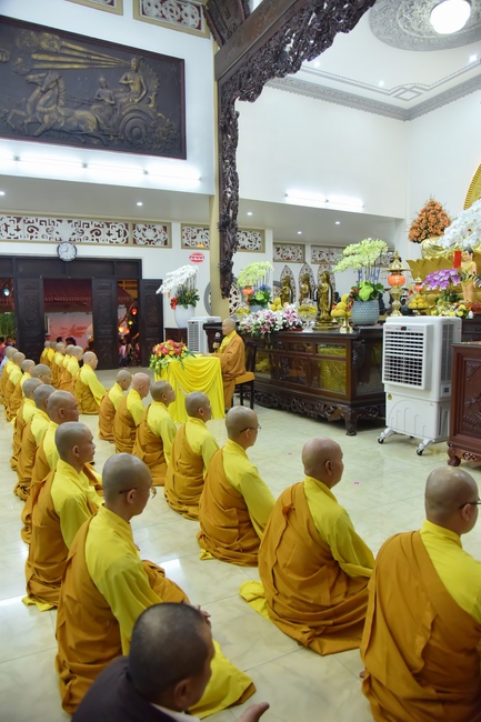 Đêm giao thừa chào đón năm Quý Mão