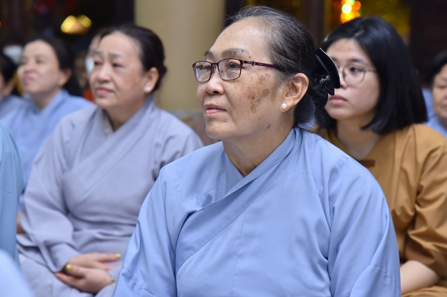 Đêm giao thừa chào đón năm Quý Mão