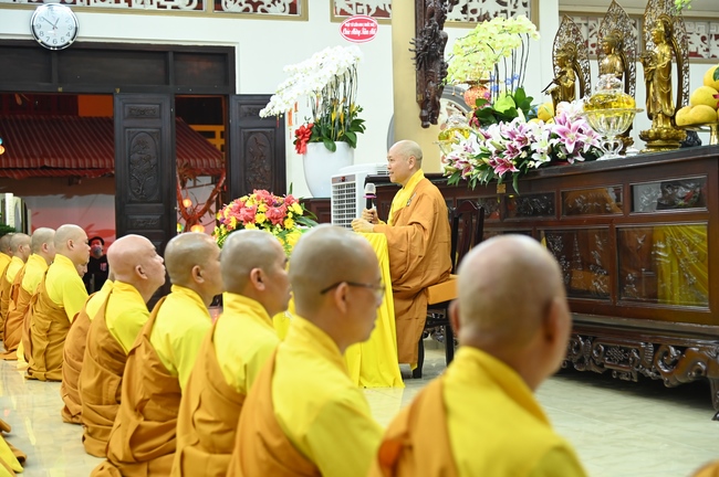 Đêm giao thừa chào đón năm Quý Mão