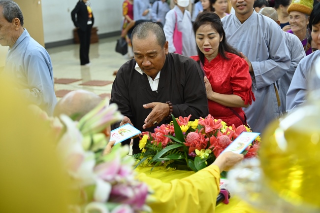 Đêm giao thừa chào đón năm Quý Mão