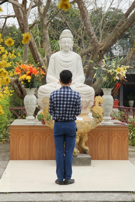 Chùa Giai Lam – Hà Tĩnh: Chùm ảnh Mồng hai tết.