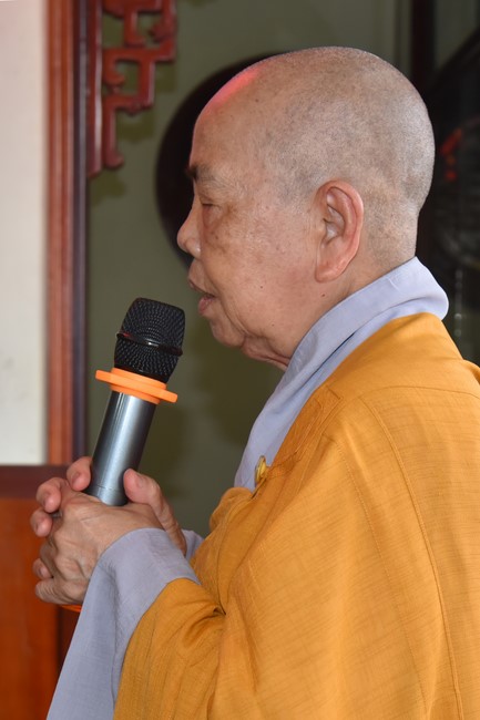 Pilgrimage at the beginning of Year of the Cat