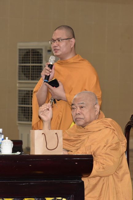 Pilgrimage at the beginning of Year of the Cat