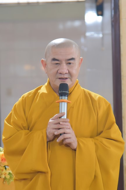 Pilgrimage at the beginning of Year of the Cat