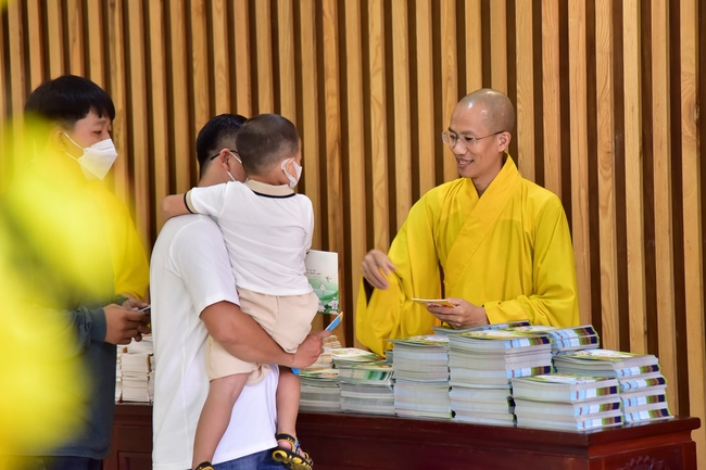 Series of photos on the 2nd day of Lunar New Year