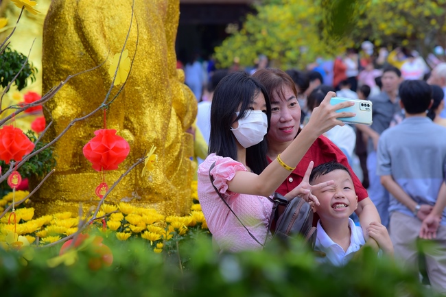 Series of photos on the 2nd day of Lunar New Year