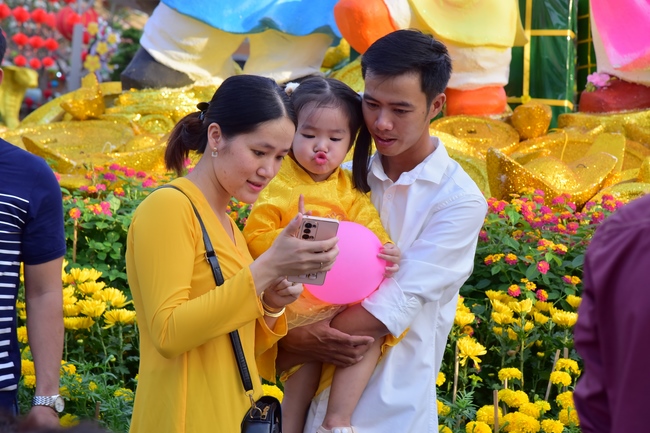 Series of photos on the 2nd day of Lunar New Year