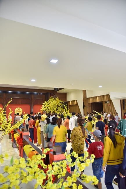 Series of photos on the 2nd day of Lunar New Year