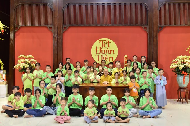 Series of photos on the 3rd day of Lunar New Year