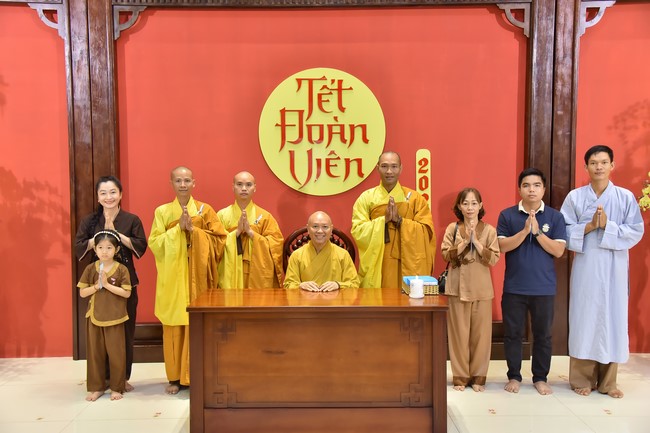 Series of photos on the 3rd day of Lunar New Year