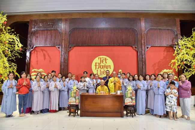 Series of photos on the 3rd day of Lunar New Year