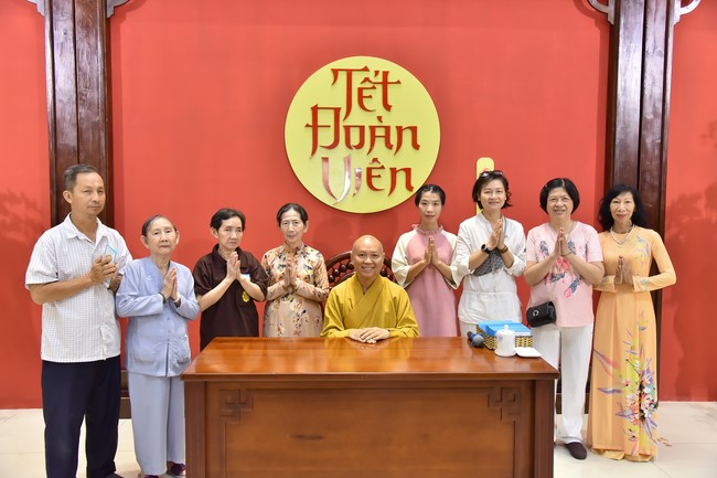 Series of photos on the 3rd day of Lunar New Year