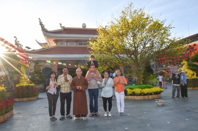 Freeing of creatures in early 2023 at Binh My ferry in Cu Chi