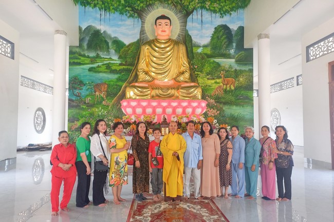 Welcoming the Lunar New Year at Hoang Phap Pagoda - Cambodia