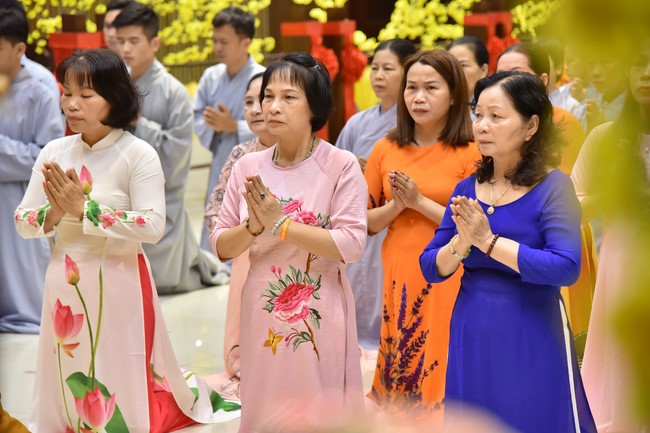 Series of photos on the 4th day of Lunar New Year