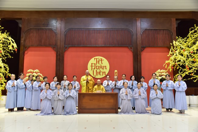 Series of photos on the 4th day of Lunar New Year