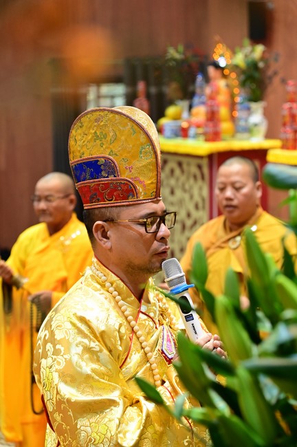 Preaching dharma at Dien Quang pagoda in the second day of propagation trip in the Northern