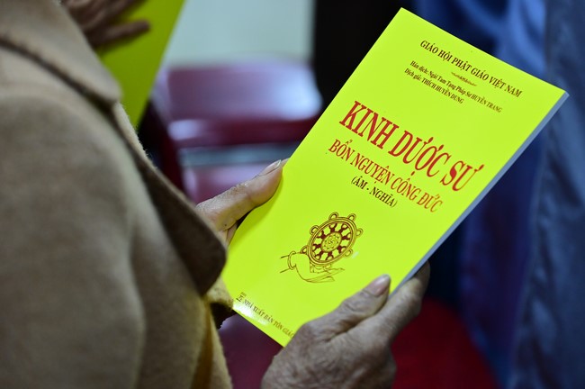 Preaching dharma at Dien Quang pagoda in the second day of propagation trip in the Northern