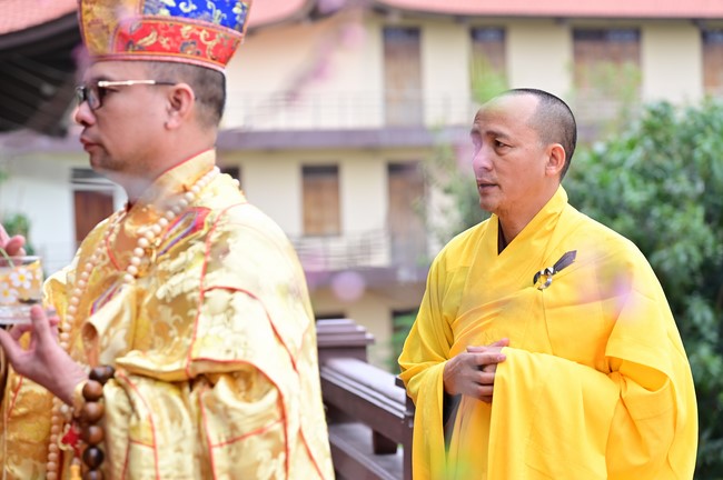 Preaching dharma at Dien Quang pagoda in the second day of propagation trip in the Northern