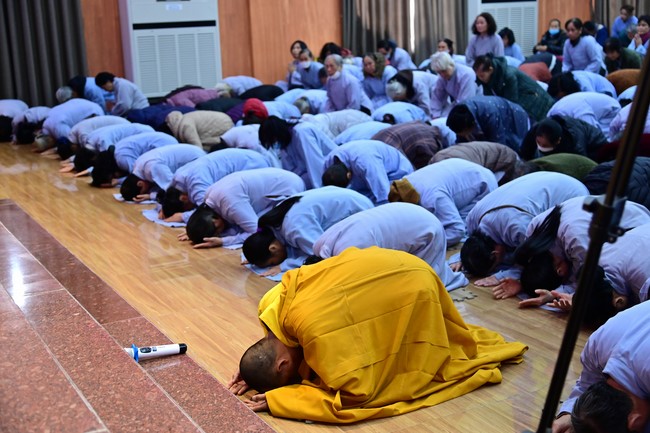 Preaching dharma at Dien Quang pagoda in the second day of propagation trip in the Northern