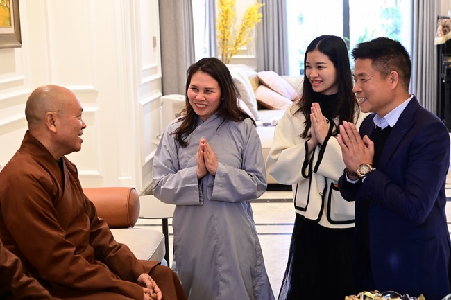 Preaching dharma at Dien Quang pagoda in the second day of propagation trip in the Northern