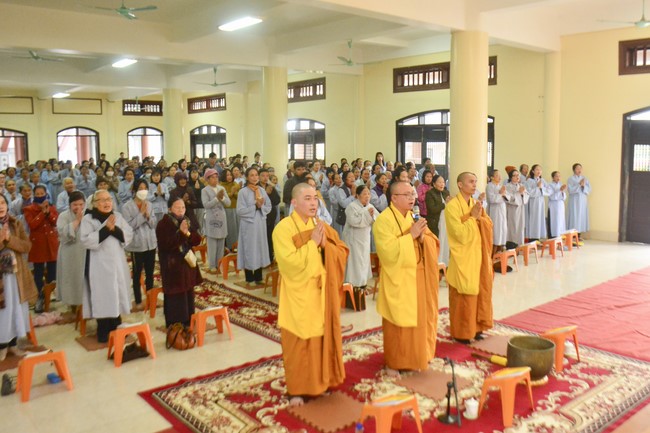 Peace praying ceremony at Tay Khanh Pagoda in Thai Binh in the new year