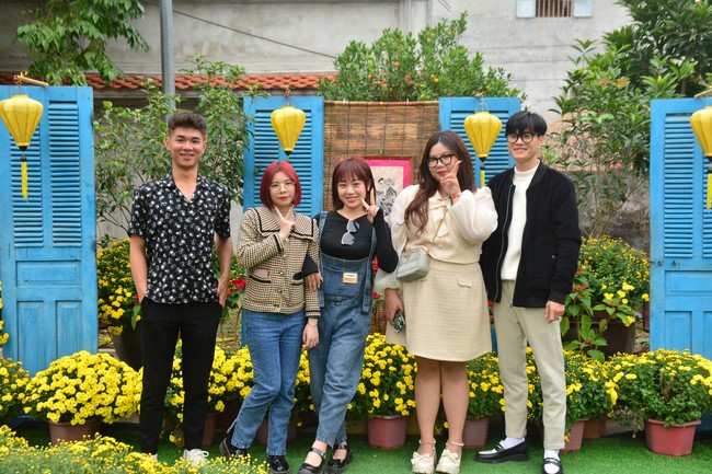 Peace praying ceremony at Tay Khanh Pagoda in Thai Binh in the new year