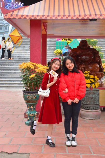 Peace praying ceremony at Tay Khanh Pagoda in Thai Binh in the new year