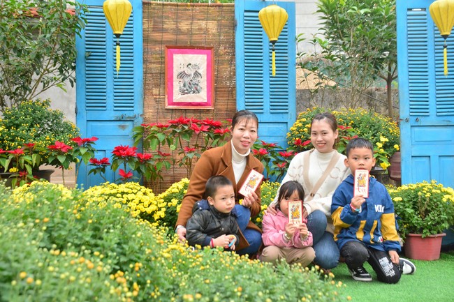 Peace praying ceremony at Tay Khanh Pagoda in Thai Binh in the new year