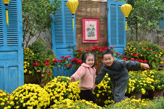 Peace praying ceremony at Tay Khanh Pagoda in Thai Binh in the new year