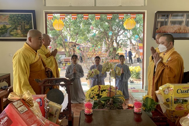 The Ceremony of peaceful Prayers, wishing longevity, releasing creatures at Dong Cao Pagoda in early 2023.
