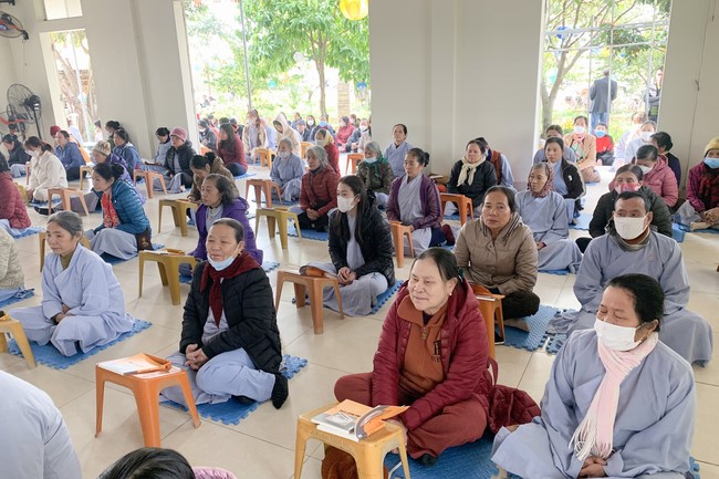 The Ceremony of peaceful Prayers, wishing longevity, releasing creatures at Dong Cao Pagoda in early 2023.