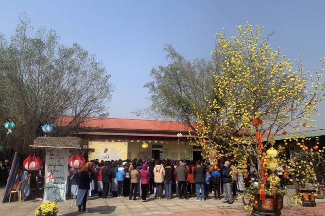 The Ceremony of peaceful Prayers, wishing longevity, releasing creatures at Dong Cao Pagoda in early 2023.