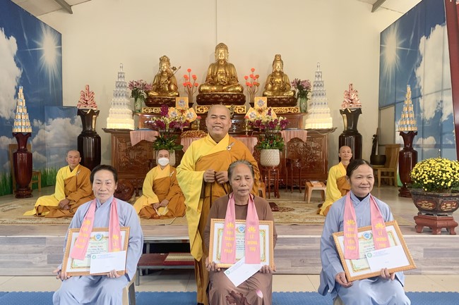 The Ceremony of peaceful Prayers, wishing longevity, releasing creatures at Dong Cao Pagoda in early 2023.
