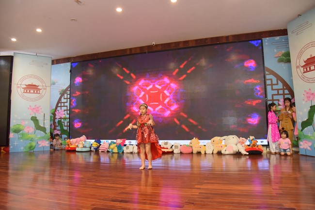 The 39th Kid Playground