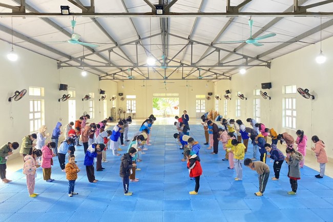 The 11 th Lotus seeds Sowing Retreat at Dong Cao Pagoda, Thanh Hoa