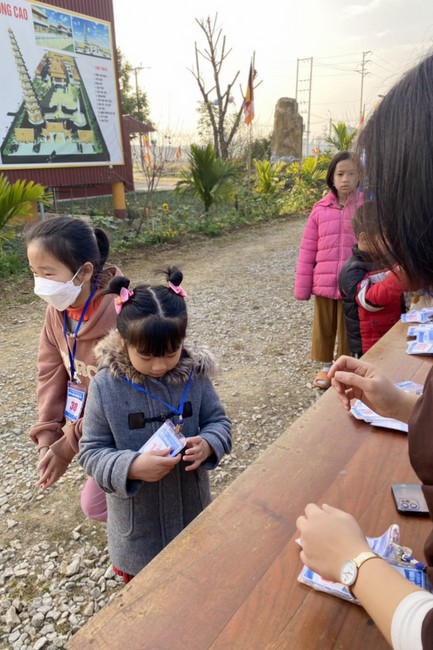 The 11 th Lotus seeds Sowing Retreat at Dong Cao Pagoda, Thanh Hoa