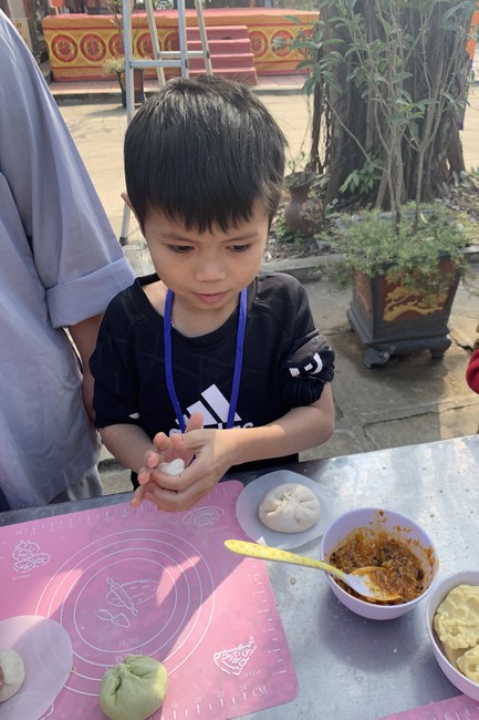 The 11 th Lotus seeds Sowing Retreat at Dong Cao Pagoda, Thanh Hoa