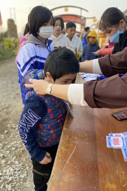 The 11 th Lotus seeds Sowing Retreat at Dong Cao Pagoda, Thanh Hoa