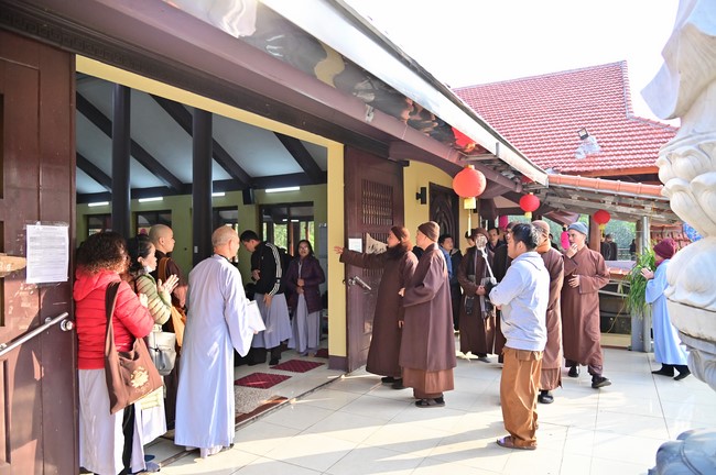 Preaching dharma at Hoa Phuc pagoda in the third day of propagation trip in the Northern
