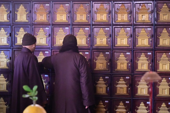 Preaching dharma at Hoa Phuc pagoda in the third day of propagation trip in the Northern