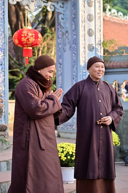 Preaching dharma at Hoa Phuc pagoda in the third day of propagation trip in the Northern