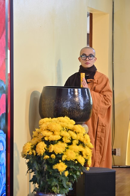 Preaching dharma at Hoa Phuc pagoda in the third day of propagation trip in the Northern