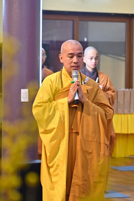 Preaching dharma at Hoa Phuc pagoda in the third day of propagation trip in the Northern