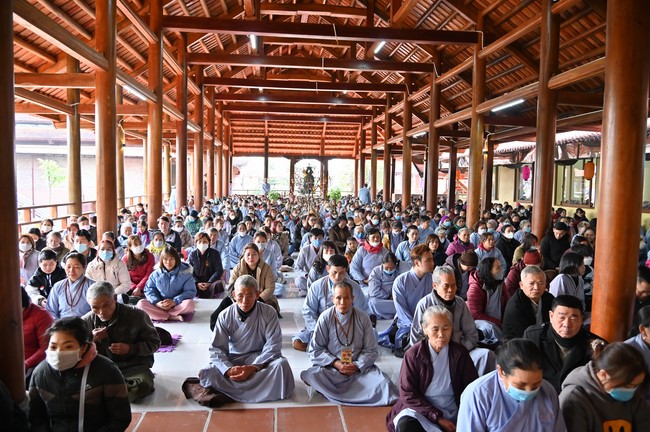 Preaching dharma at Hoa Phuc pagoda in the third day of propagation trip in the Northern