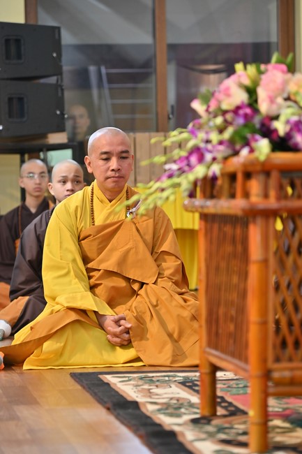 Preaching dharma at Hoa Phuc pagoda in the third day of propagation trip in the Northern